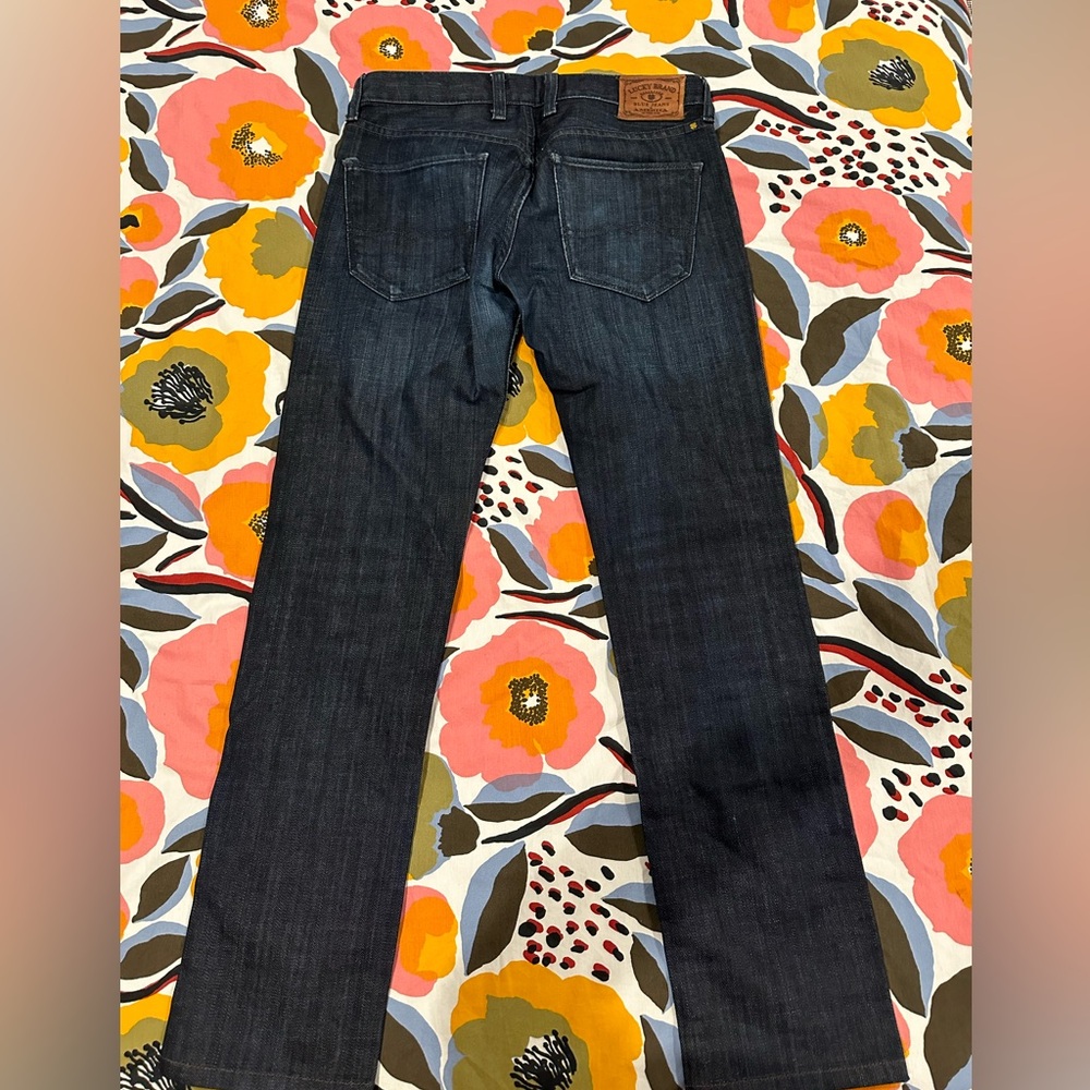 Lucky Brand Dean jeans. Slim fit. 28 x 32 but hemmed to 28 x 30 - Picture 6 of 6
